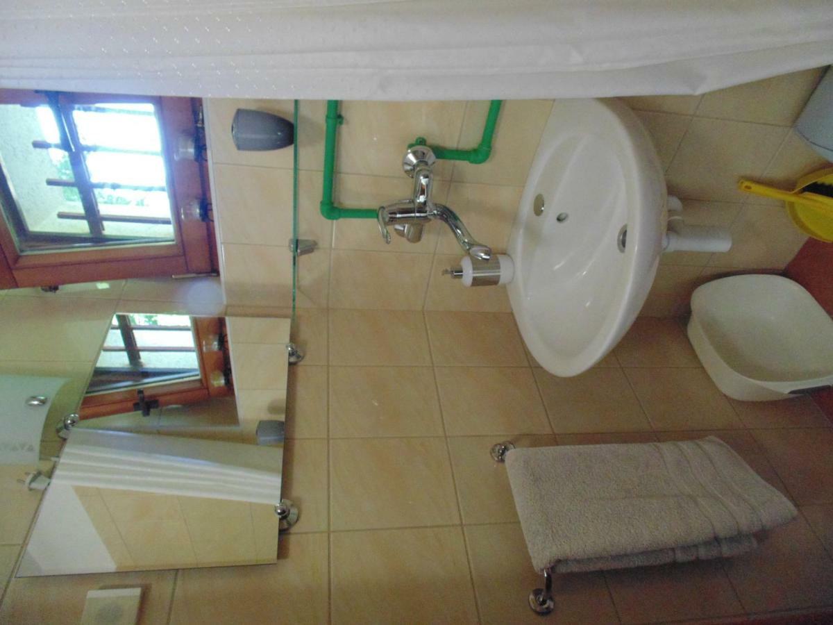 Holiday Home Alibegovic Вісоко Екстер'єр фото