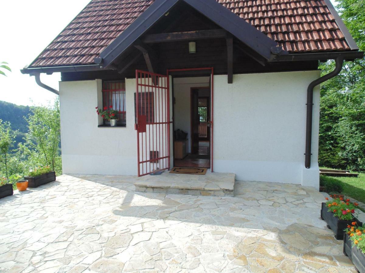 Holiday Home Alibegovic Вісоко Екстер'єр фото